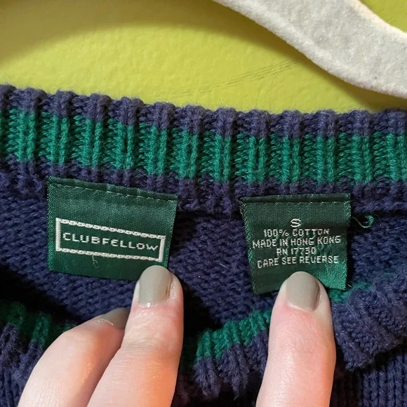 SOLD-Men's Golf Graphic Sweater - Navy and Red - Picture 2 of 2